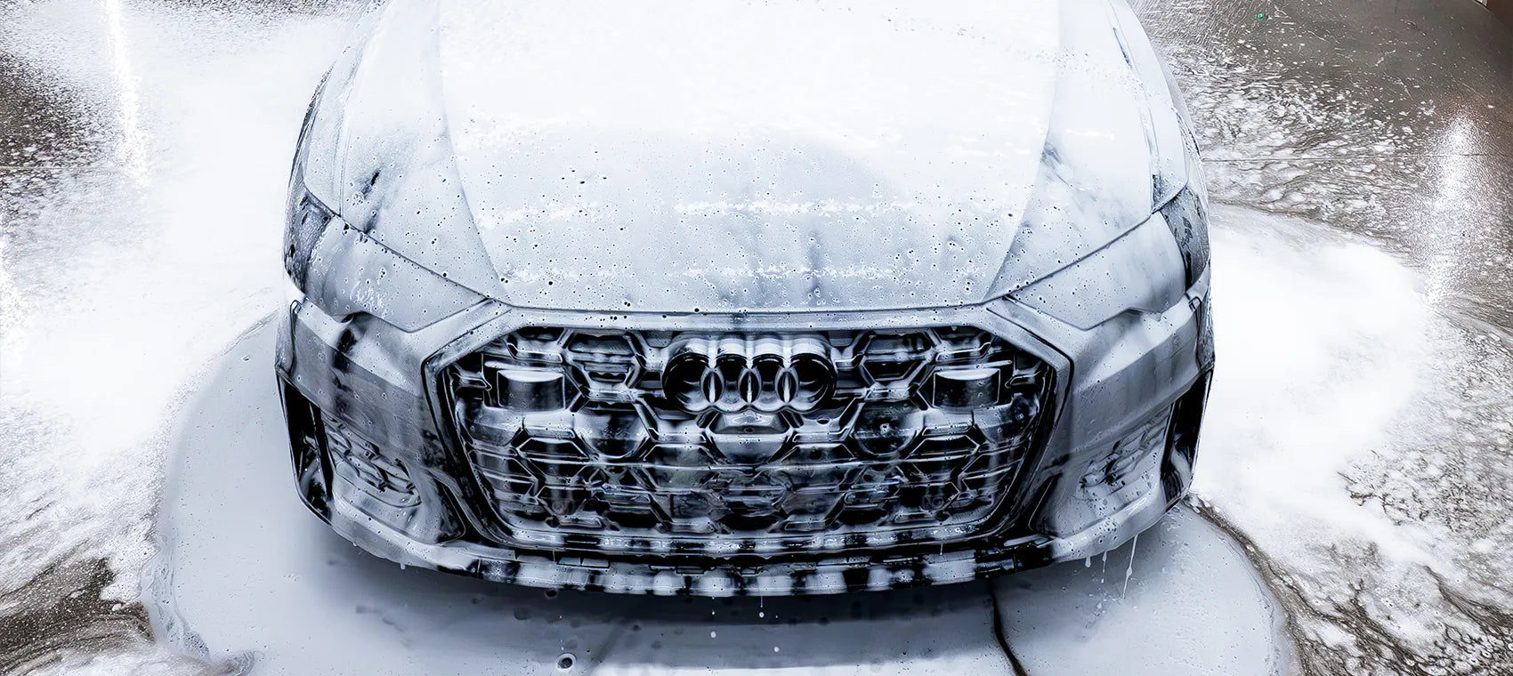 Wie wäscht man das Auto, ohne es zu beschädigen?