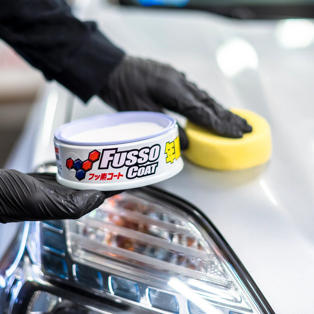 SOFT99 Fusso Coat 12 Meses Cera Para Automóvil Con Protección Contra
